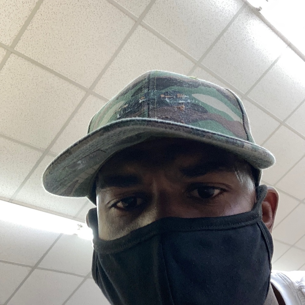 Meet your Posher, Brandon